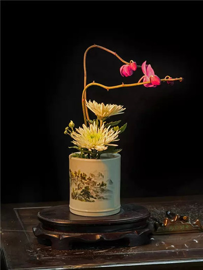 醉里插花花莫笑 秋光花影总相宜——园艺大讲堂之插花教室即将唯美登场 8.jpg
