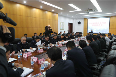 浦东城管召开市容环境顽症问题现场推进会 3.jpg
