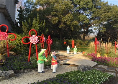 景点换新颜 欢喜迎新年——上海植物园迎新景点完成布置工作 1.jpg